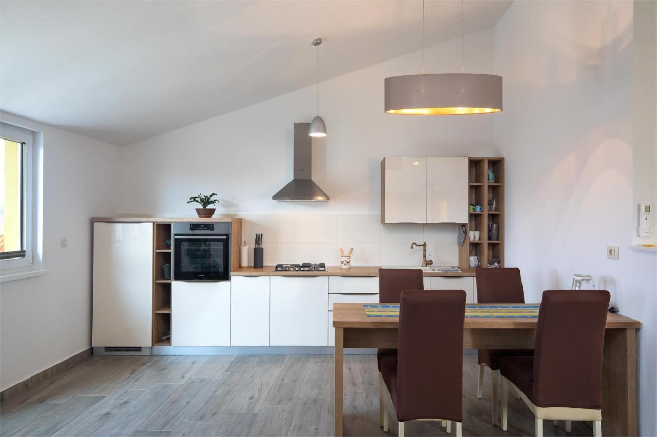 Zara Apartment Медулин Екстериор снимка